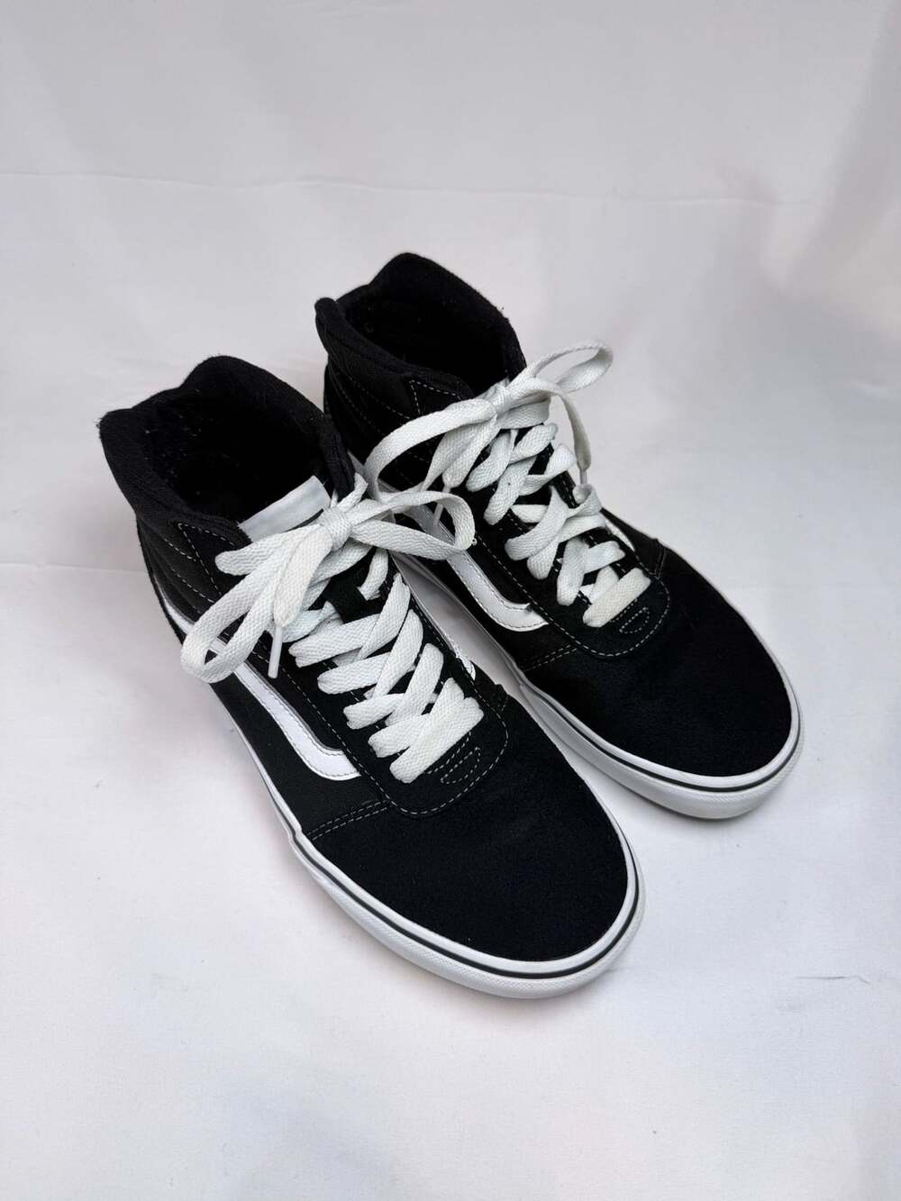 Vans Unisex Ward Hi Black White Skate Shoes Men's Size 7.5 Womens Size 9 Retro S